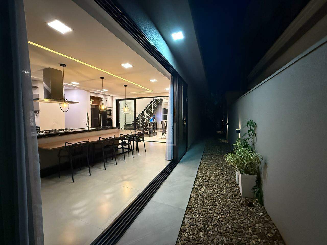 Casa à venda no Condomínio Residencial Terras Alphaville II: 