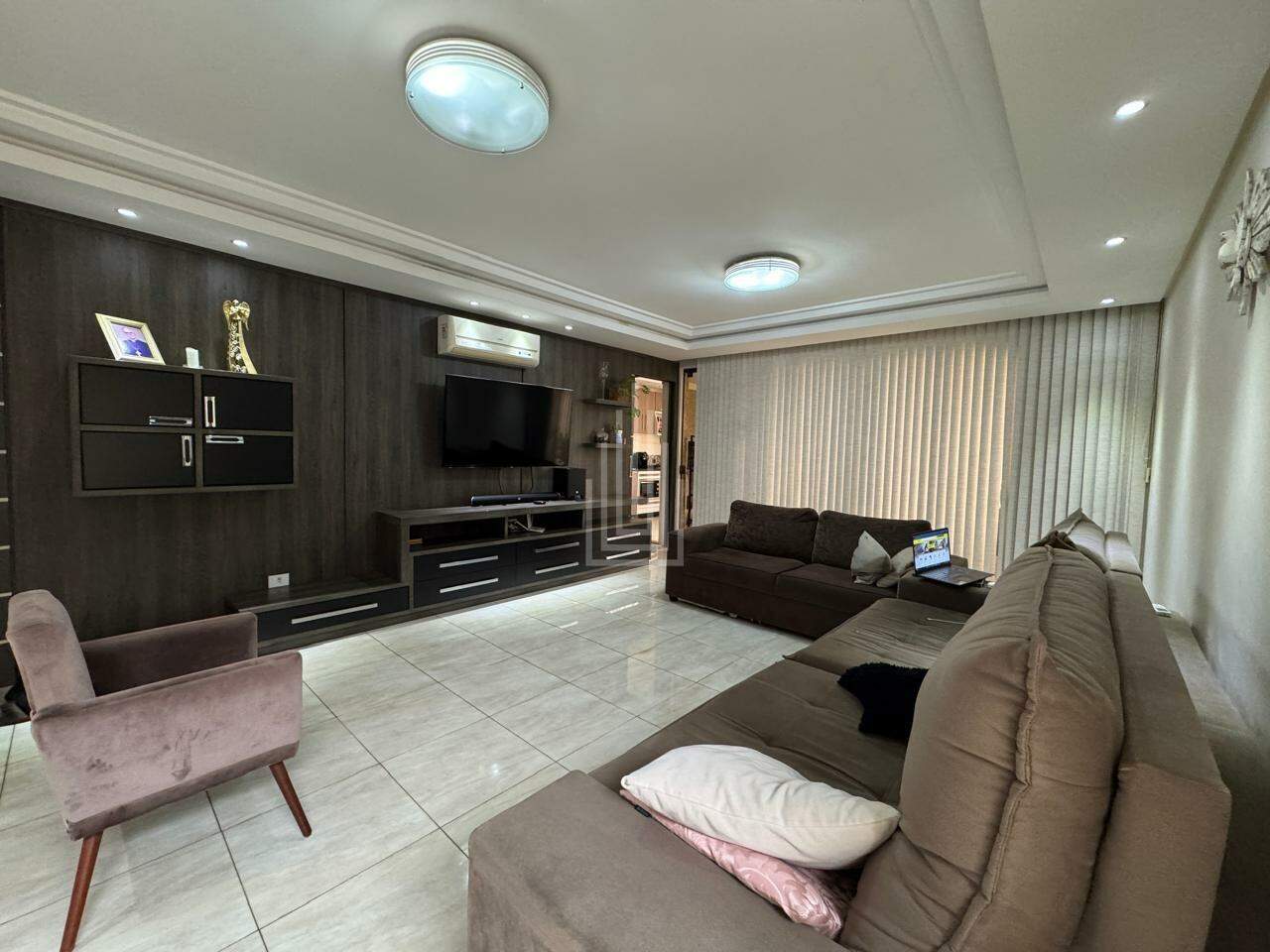 Sobrado à venda no Conjunto Libra: 