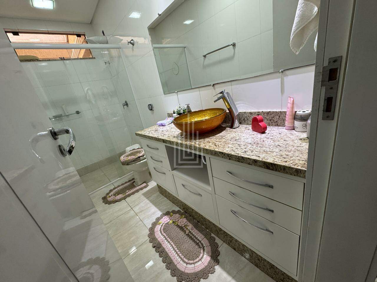 Sobrado à venda no Conjunto Libra: 