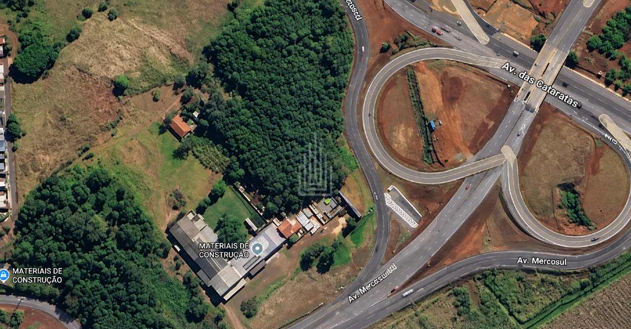 Área à venda no Jardim Residencial Cataratas: 