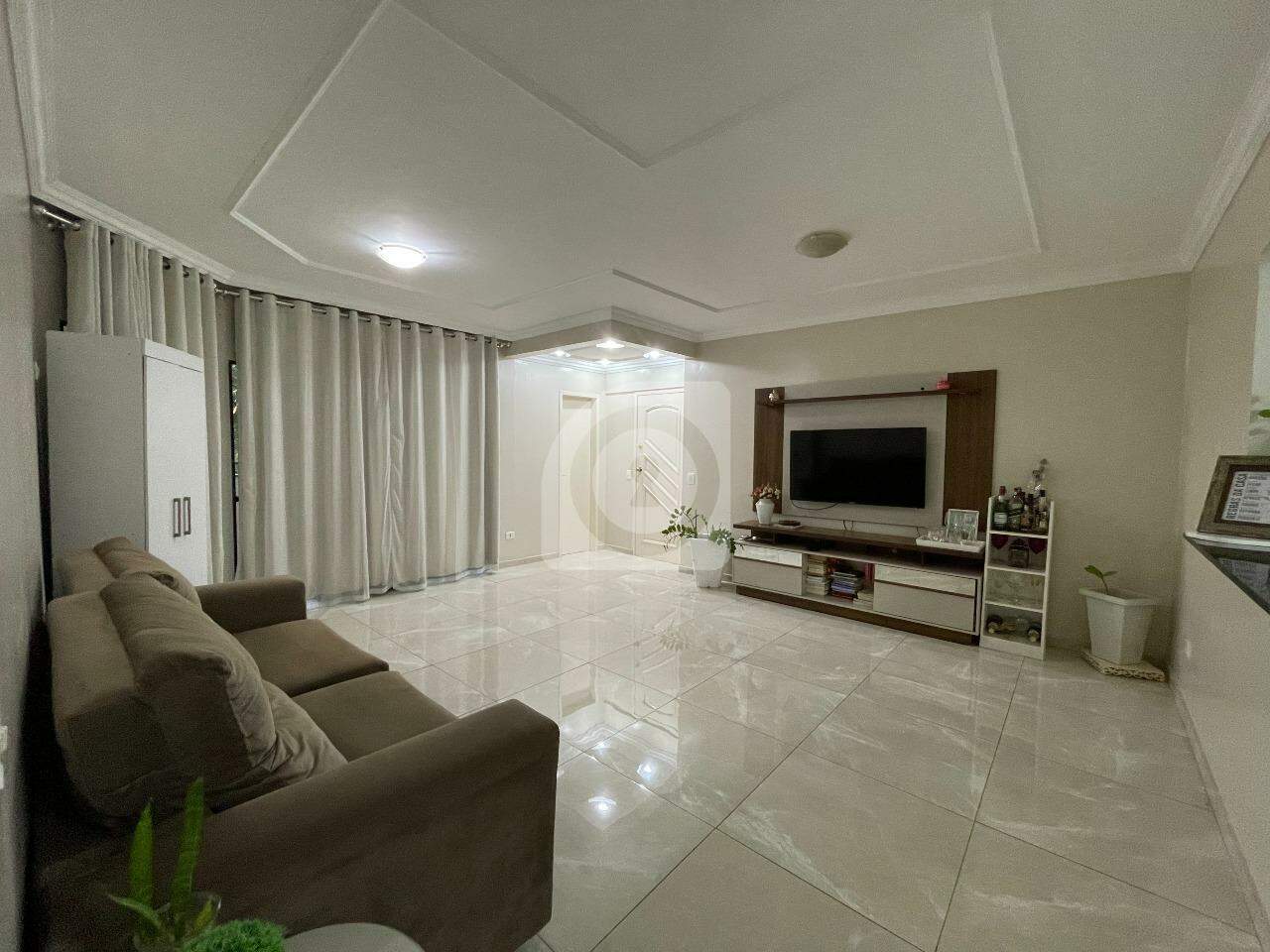 Apartamento para aluguel no Edificio Serra Negra: 