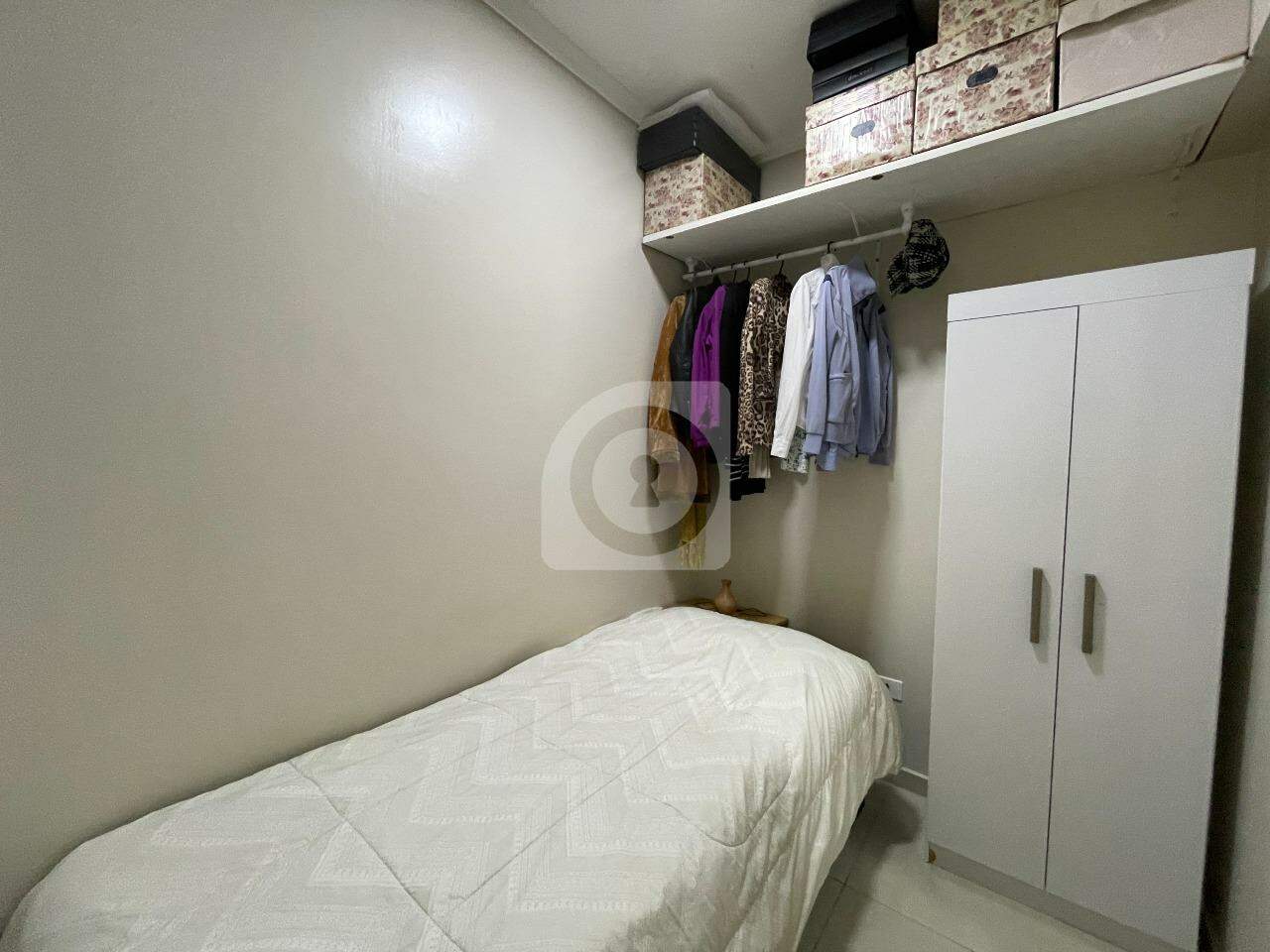 Apartamento para aluguel no Edificio Serra Negra: 