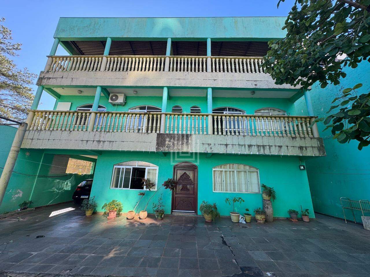 Sobrado para aluguel no Monjolo: 