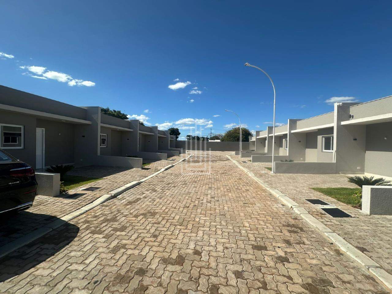 Casa em Condomínio à venda no Polo Universitário: 