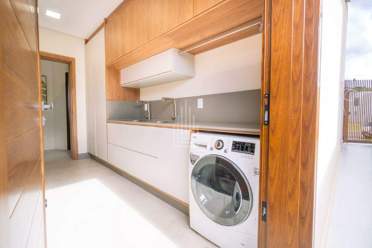 Casa à venda no Condomínio Royal Boulevard Yacht Residence Resort: 