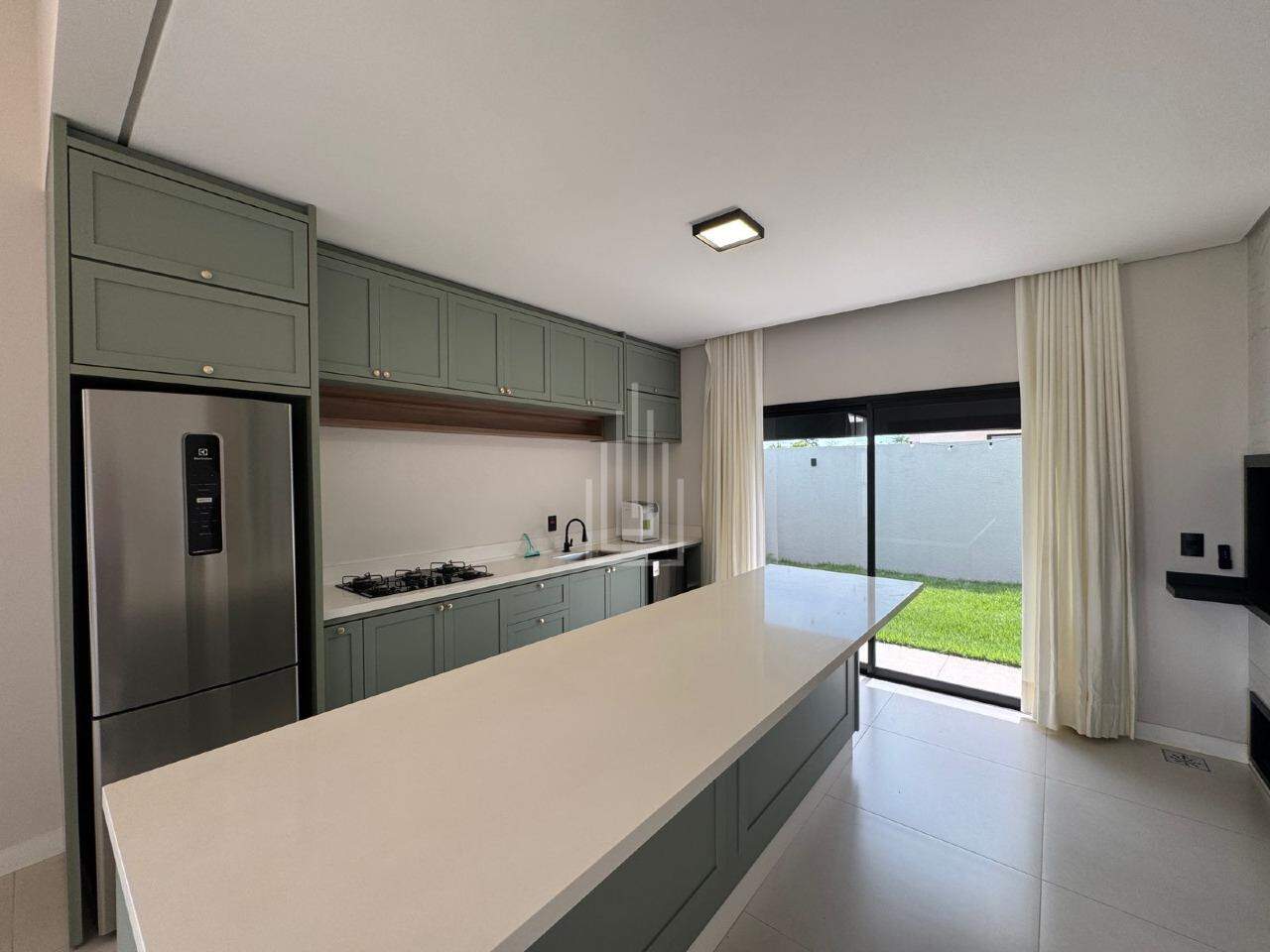 Casa em Condomínio à venda no Condomínio Iguaçu: 