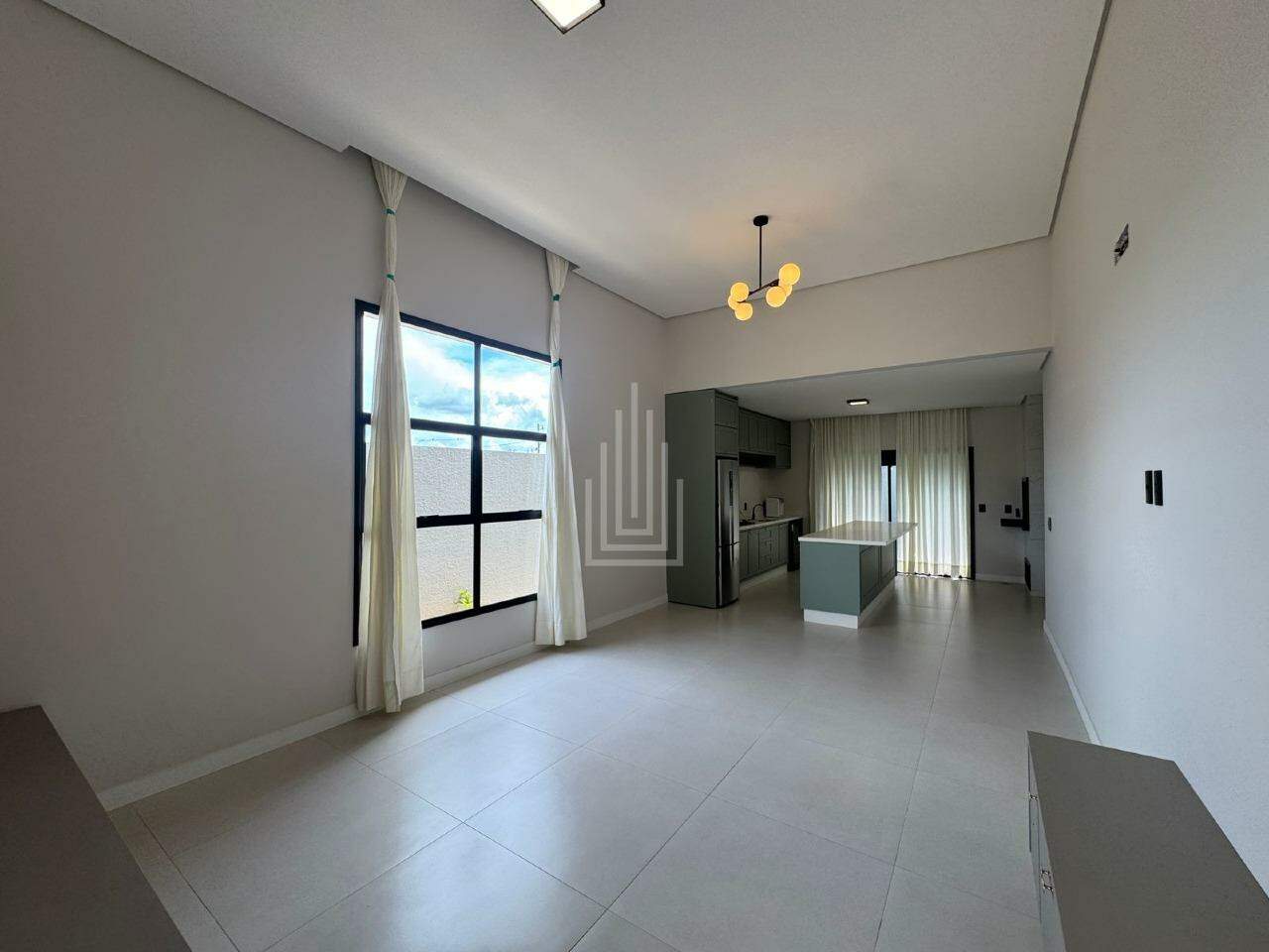 Casa em Condomínio à venda no Condomínio Iguaçu: 