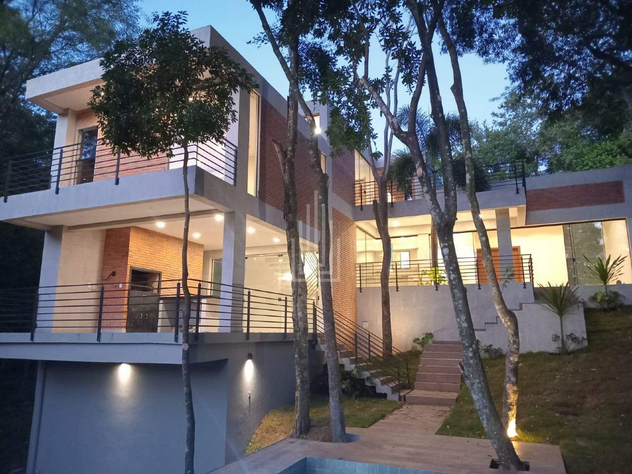 Casa à venda no Paraguai : 
