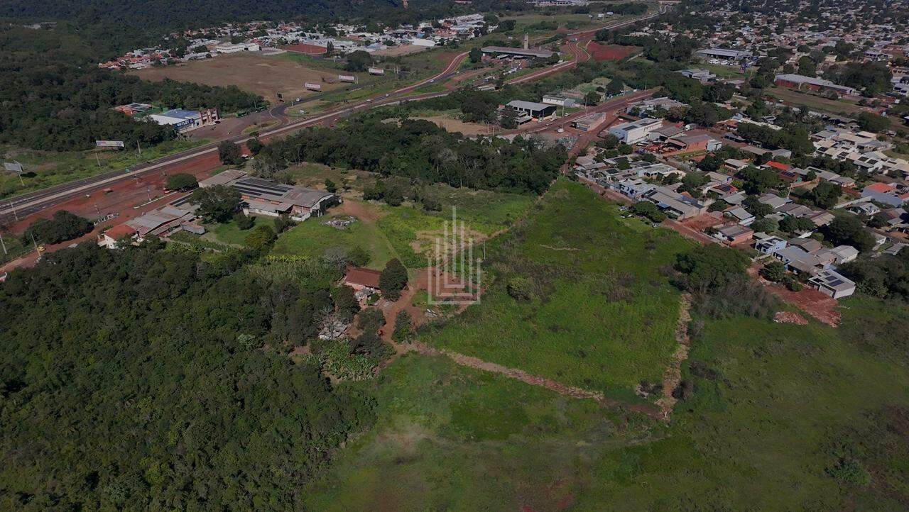 Terreno à venda no Vila Carima: 
