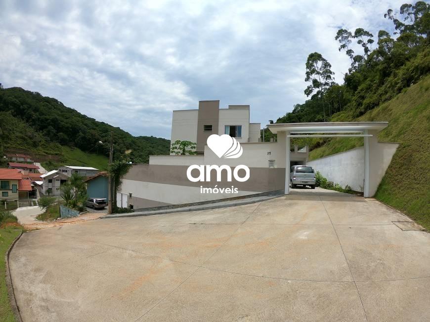 Casa de 5 quartos, 201m² no bairro Nova Brasília, em Brusque | Eu Corretor