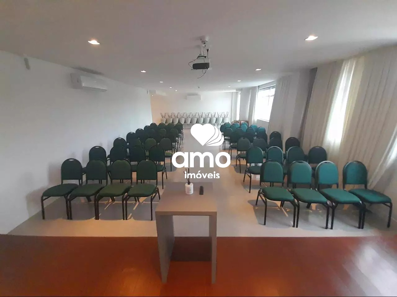 Sala Comercial de 41m² no bairro Centro, em Brusque | Eu Corretor