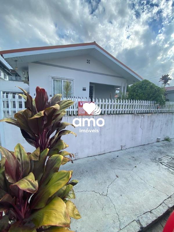 Casa de 2 quartos, 450m² no bairro São Luiz, em Brusque | Eu Corretor
