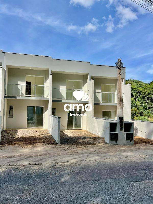 Casa de 2 quartos, 67m² no bairro Poço Fundo, em Brusque | Eu Corretor