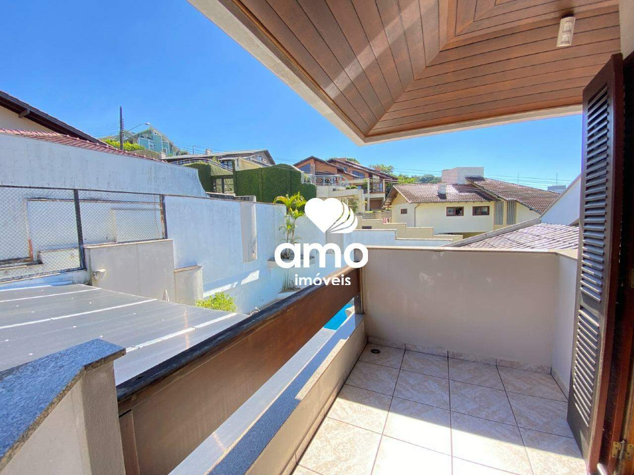 Casa de 4 quartos, 500m² no bairro Centro I, em Brusque | Eu Corretor