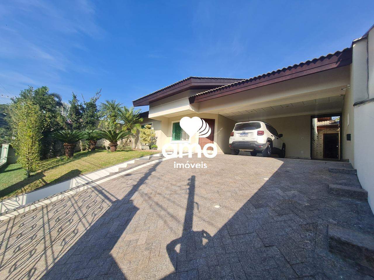 Casa de 3 quartos, 250m² no bairro Souza Cruz, em Brusque | Eu Corretor