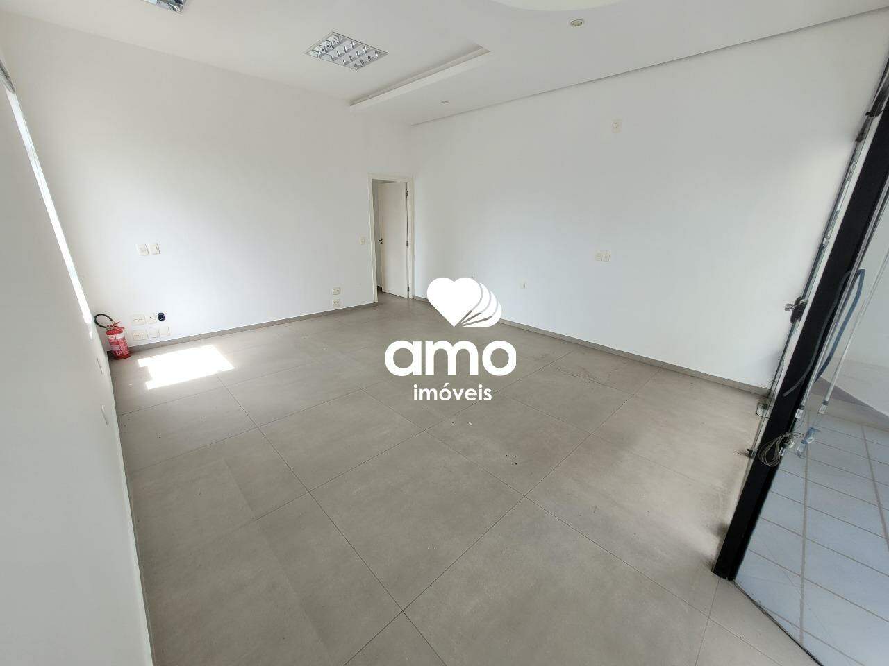 Sala Comercial de 172m² no bairro Centro, em Brusque | Eu Corretor