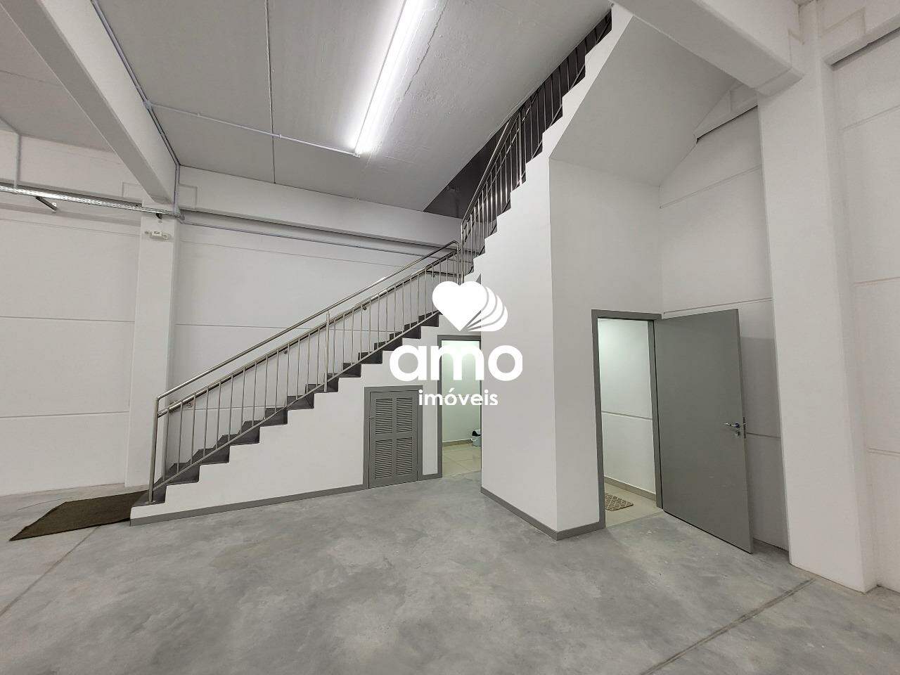 Sala Comercial de 458m² no bairro Santa Terezinha, em Brusque | Eu Corretor