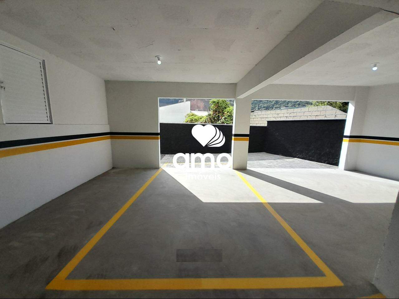 GARAGEM