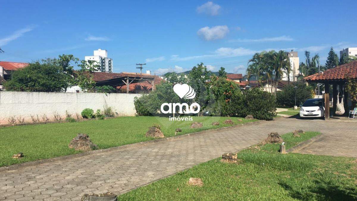 Casa de 425m² no bairro Santa Rita, em Brusque | Eu Corretor