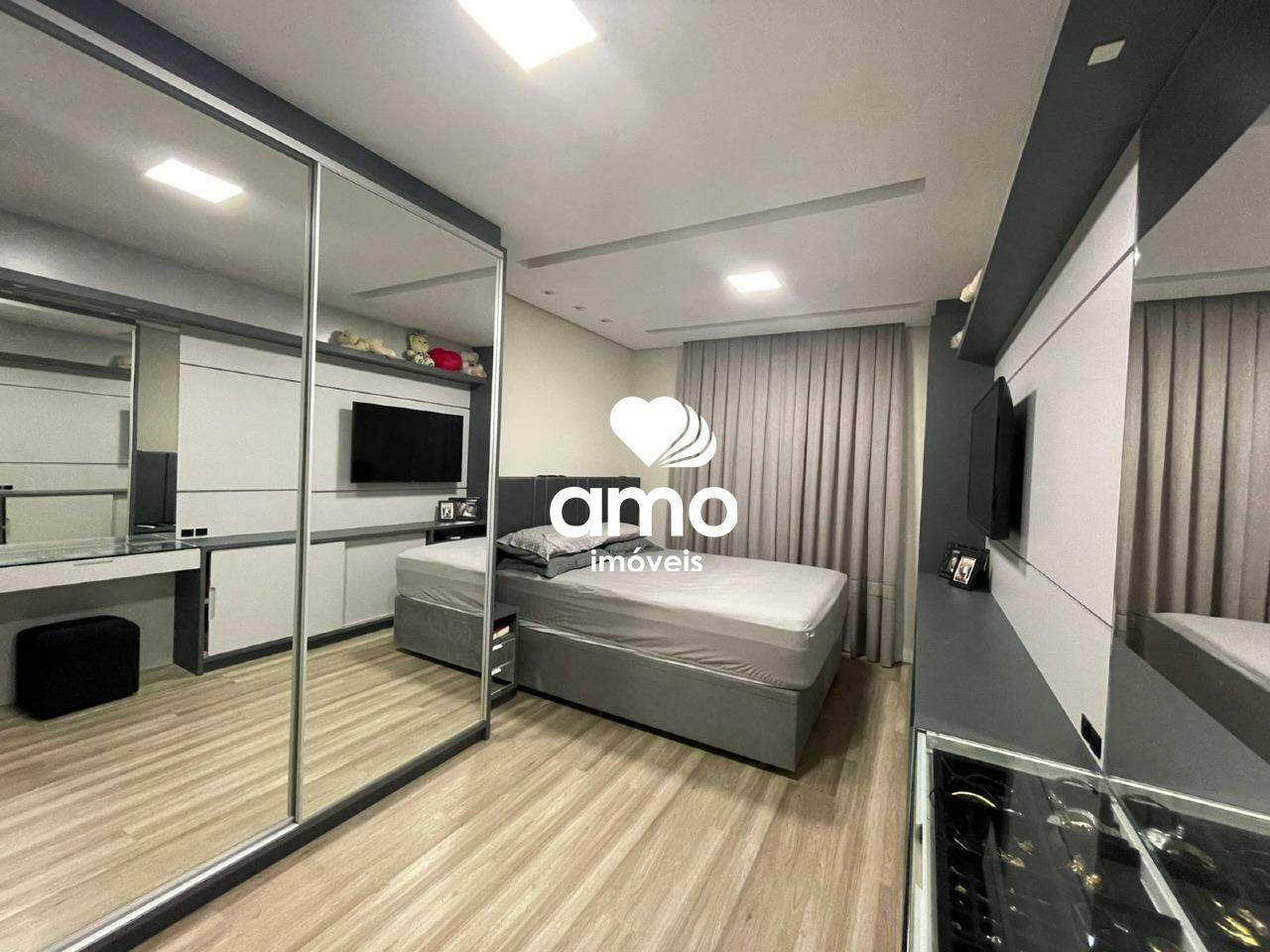 Apartamento de 2 quartos, 100m² no bairro São Luiz, em Brusque | Eu Corretor
