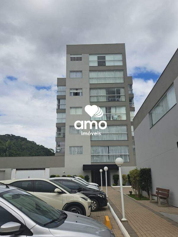 Sala Comercial de 79m² no bairro Centro, em Guabiruba | Eu Corretor