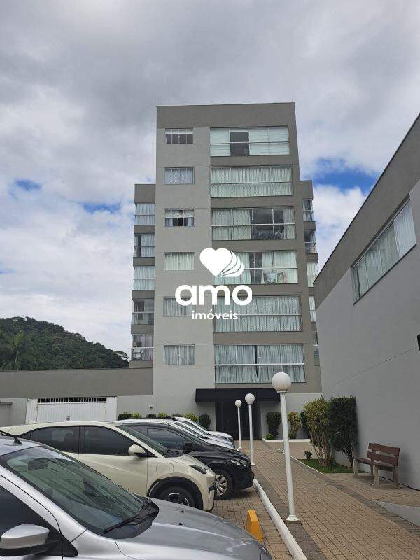 Sala Comercial de 90m² no bairro Centro, em Guabiruba | Eu Corretor