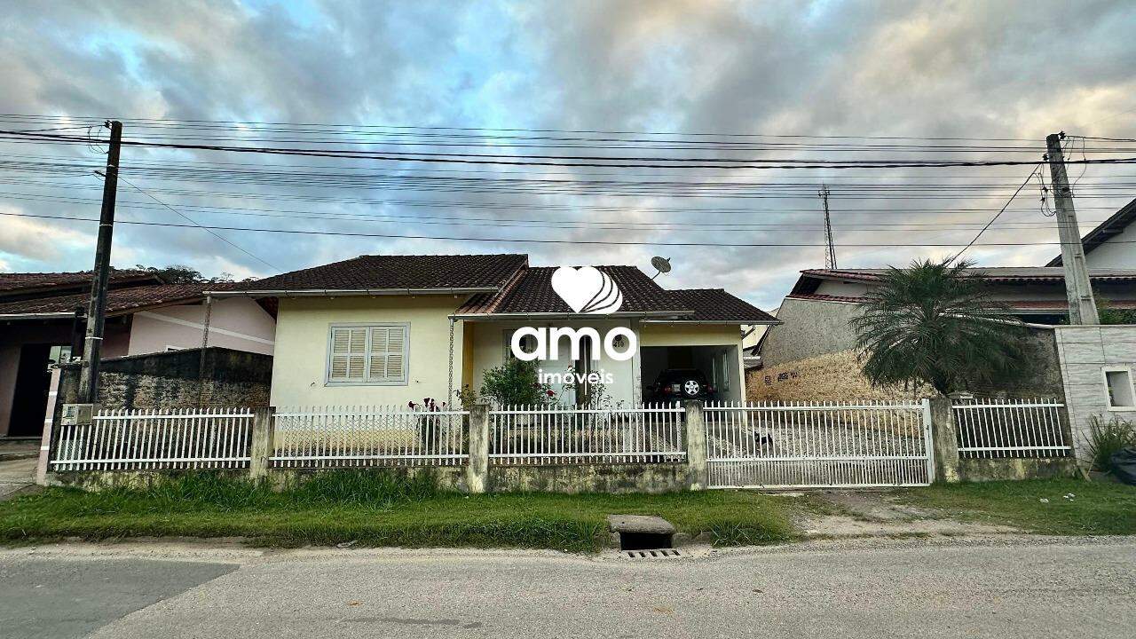 Casa de 3 quartos, 120m² no bairro Dom Joaquim, em Brusque | Eu Corretor