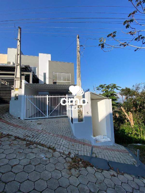 Casa de 2 quartos, 70m² no bairro Azambuja, em Brusque | Eu Corretor