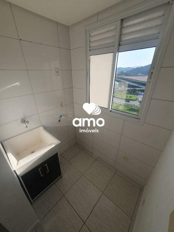 ÁREA DE SERVIÇO