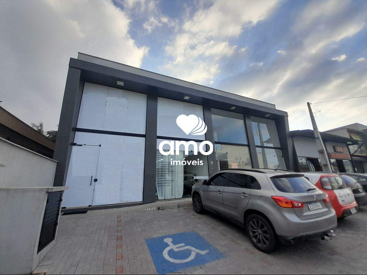 Sala Comercial de 80m² no bairro Centro II, em Brusque | Eu Corretor