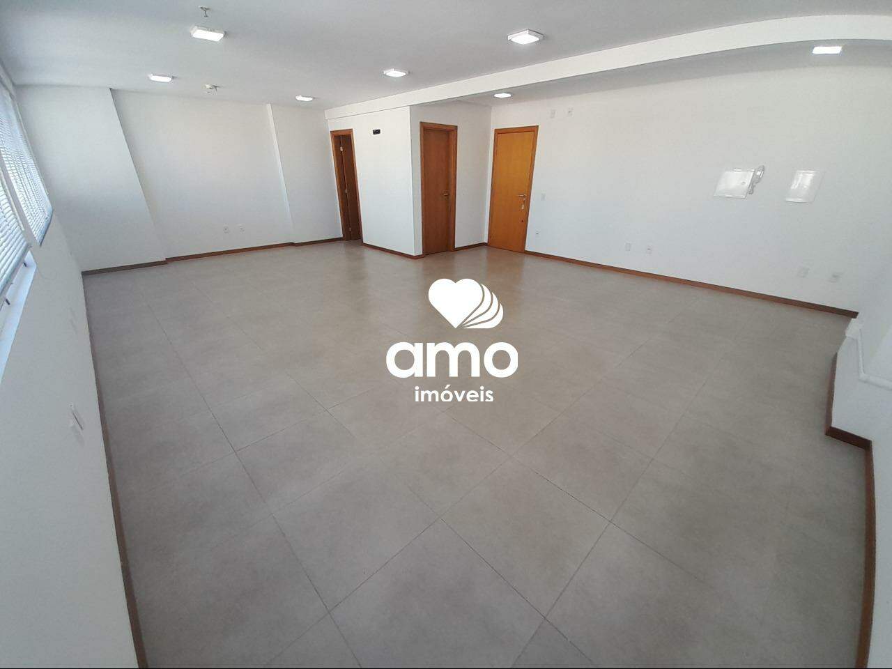 Sala Comercial de 70m² no bairro Centro I, em Brusque | Eu Corretor