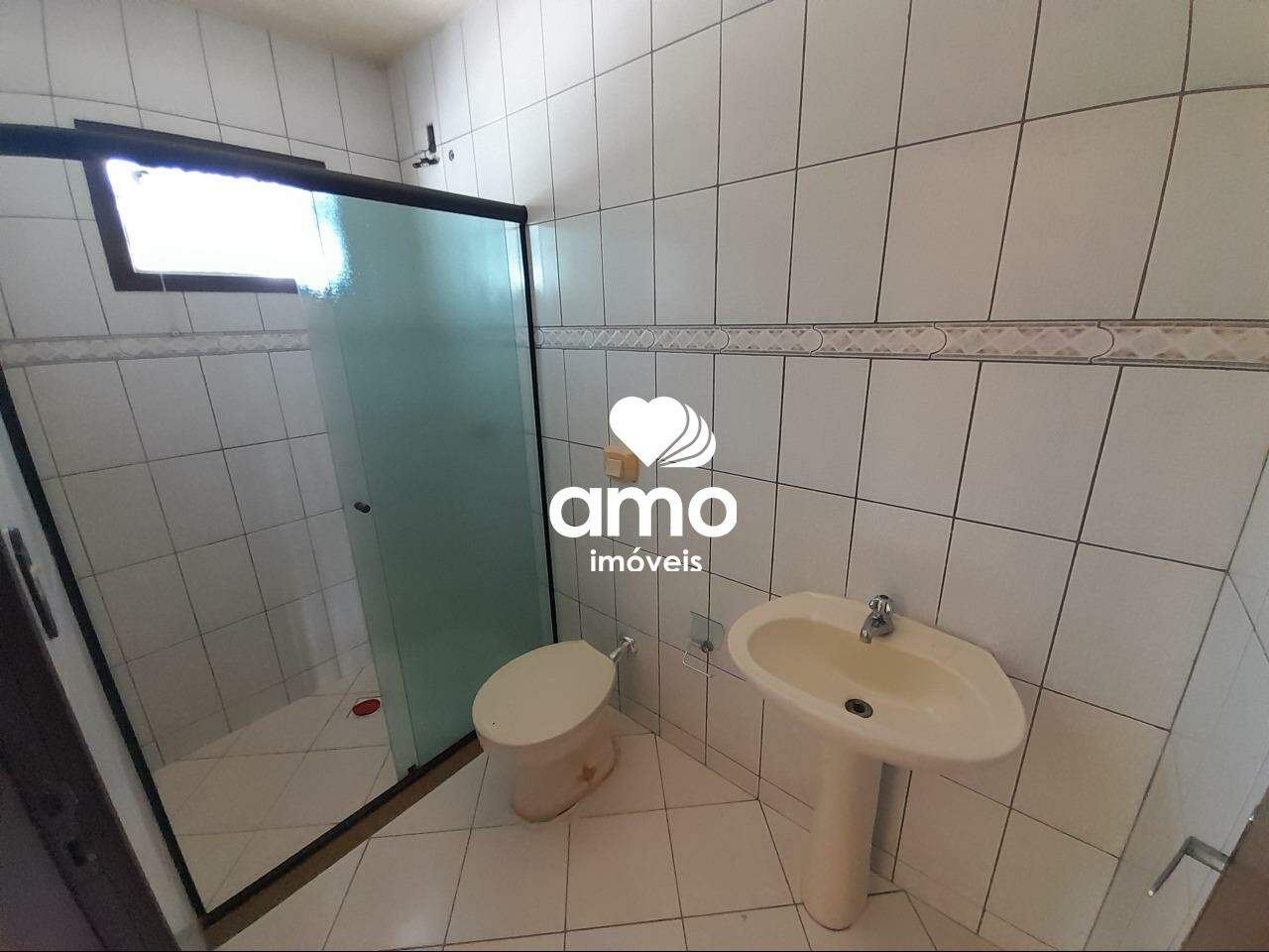 BANHEIRO SUÍTE 2 