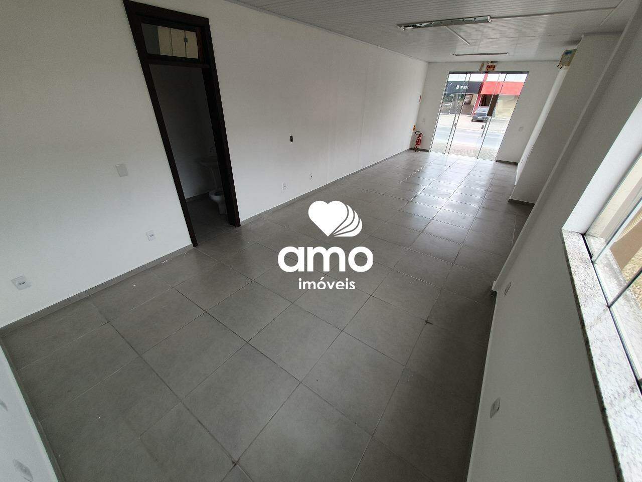 Sala Comercial de 53m² no bairro Centro I, em Guabiruba | Eu Corretor