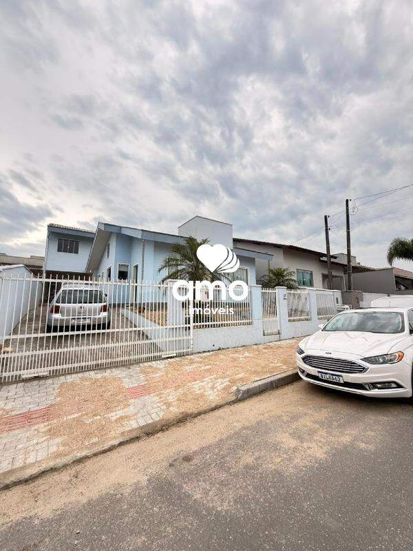 Casa de 2 quartos, 102m² no bairro Rio Branco, em Brusque | Eu Corretor