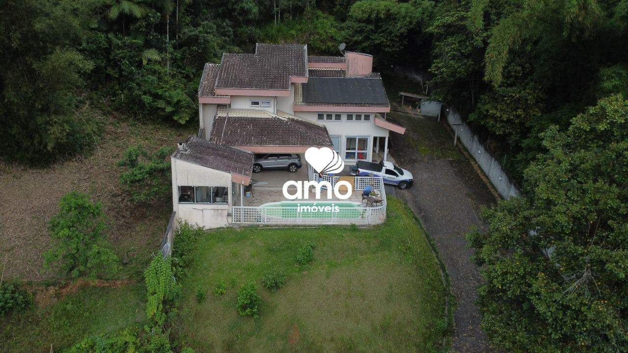 Casa de 3 quartos, 520m² no bairro Azambuja, em Brusque | Eu Corretor