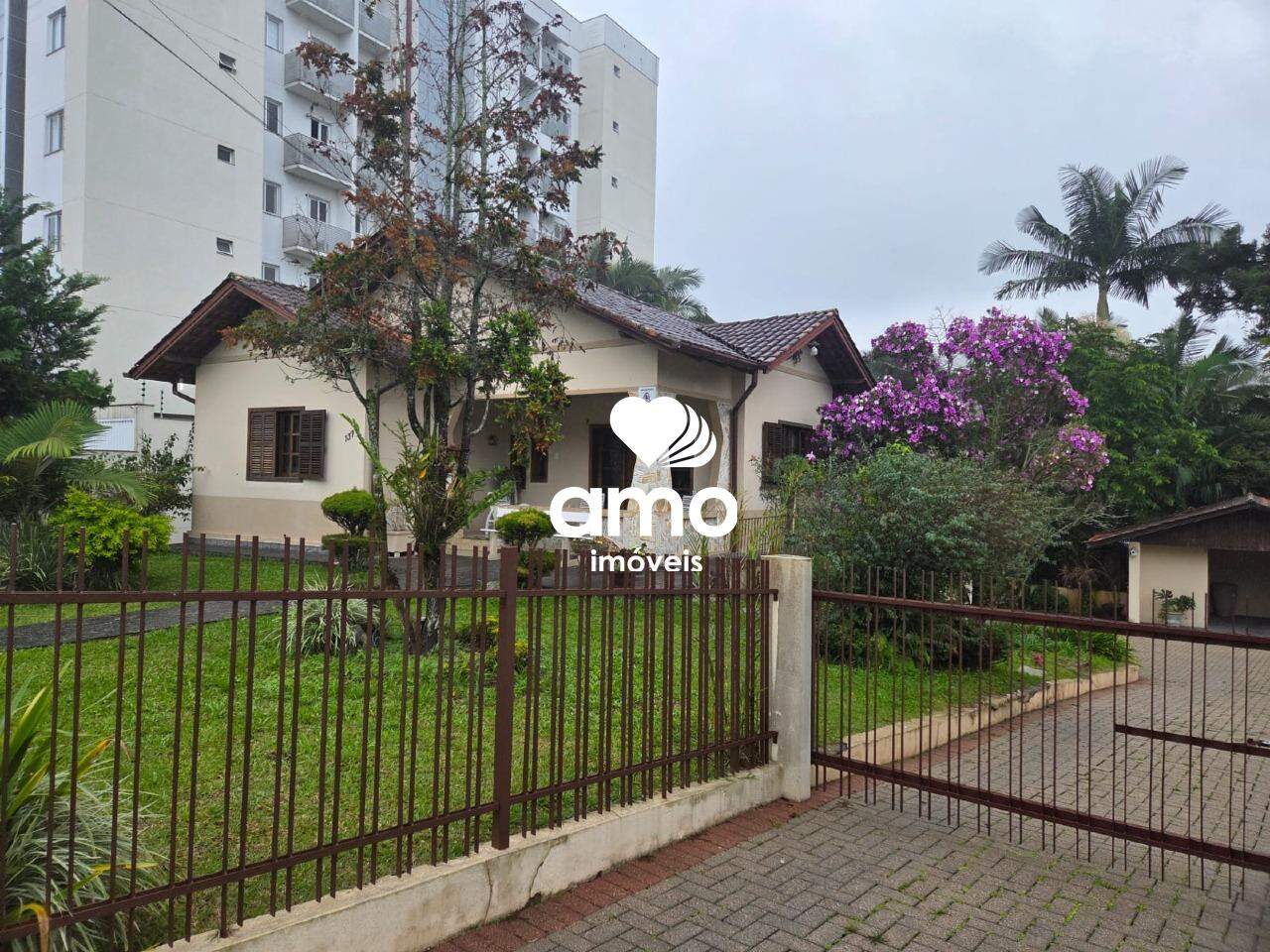 Casa de 277m² no bairro Souza Cruz, em Brusque | Eu Corretor
