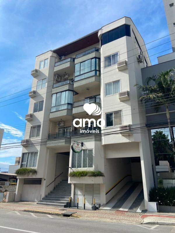 Apartamento de 2 quartos, 106m² no bairro São Luiz, em Brusque | Eu Corretor