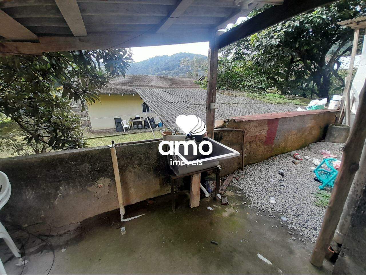 ÁREA DE SERVIÇO 