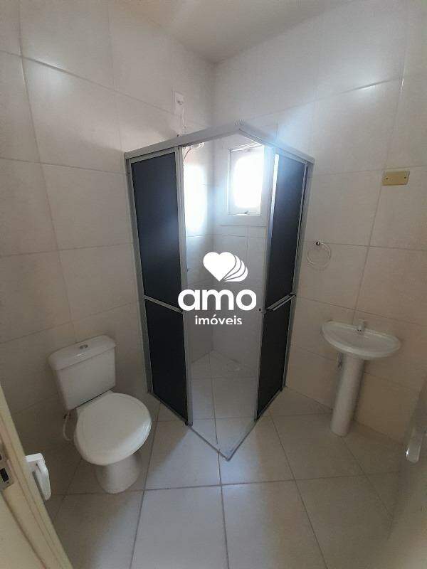BANHEIRO 1