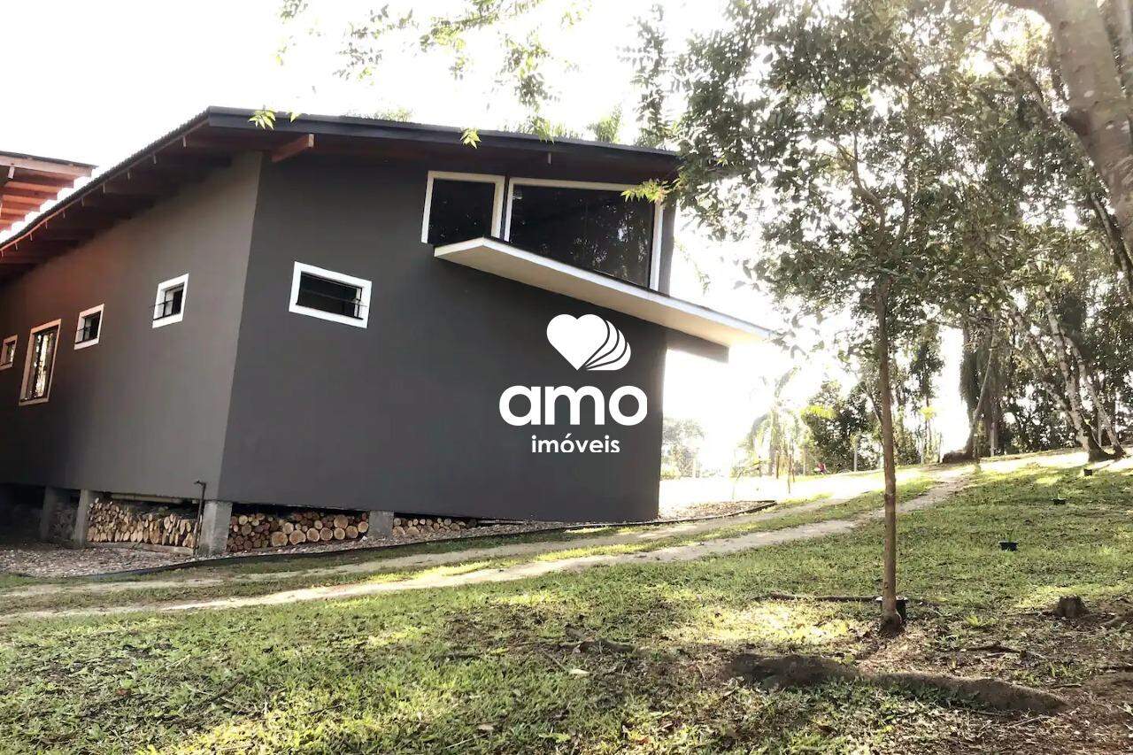 Casa de 3 quartos, 247m² no bairro Limoeiro, em Brusque | Eu Corretor