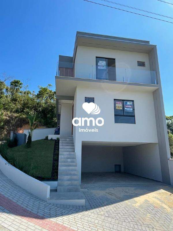 Casa de 3 quartos, 137m² no bairro Aymoré, em Guabiruba | Eu Corretor