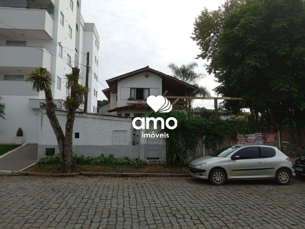 Casa de 3 quartos, 200m² no bairro São Luiz, em Brusque | Eu Corretor