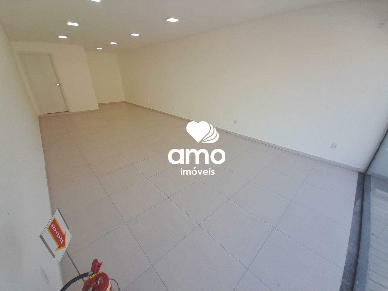 Sala Comercial de 50m² no bairro Santa Terezinha, em Brusque | Eu Corretor