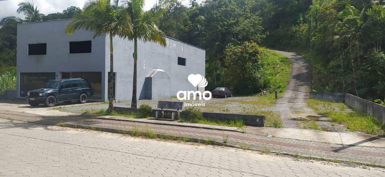 Galpão / Depósito / Armazém de 330m² no bairro Guabiruba Sul, em Guabiruba | Eu Corretor