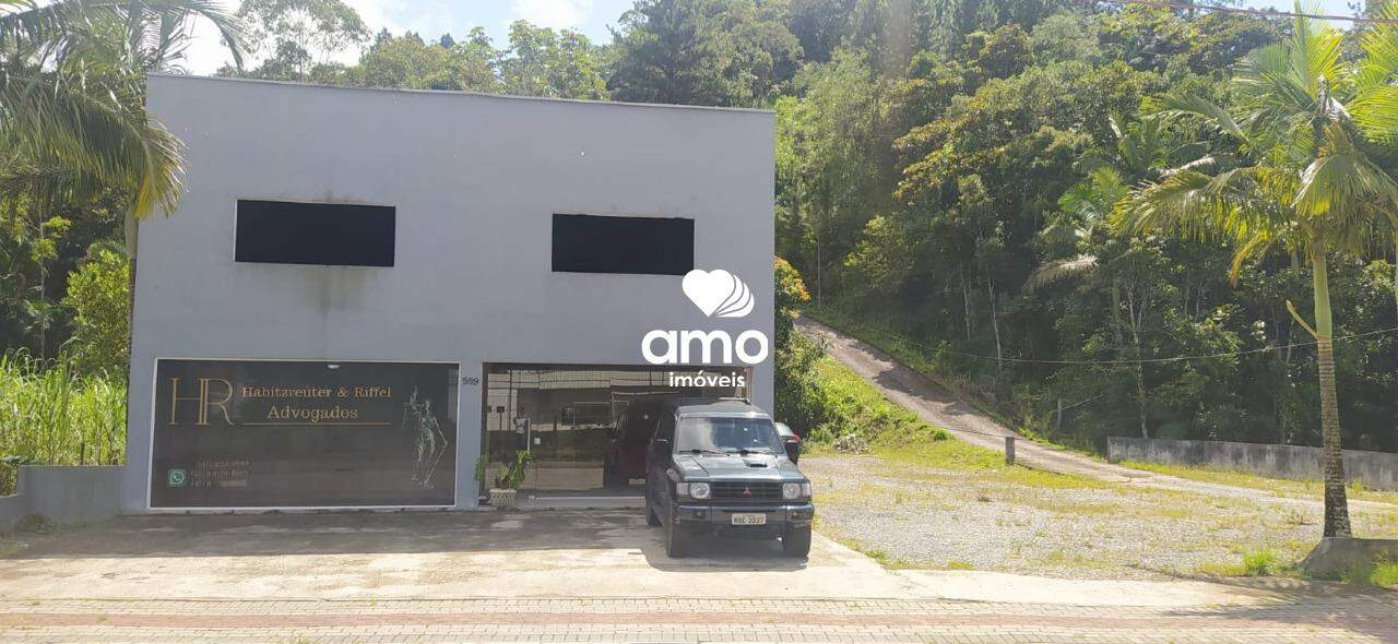 Galpão / Depósito / Armazém de 330m² no bairro Guabiruba Sul, em Guabiruba | Eu Corretor