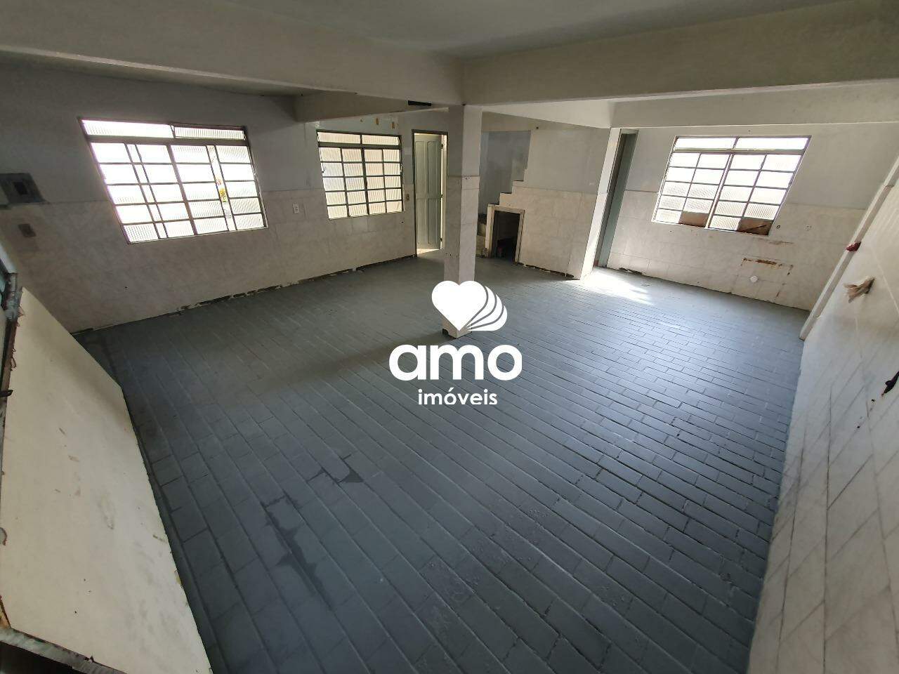 SALA COMERCIAL