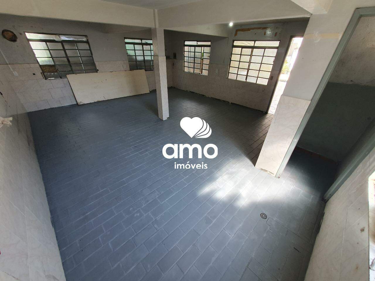 SALA COMERCIAL