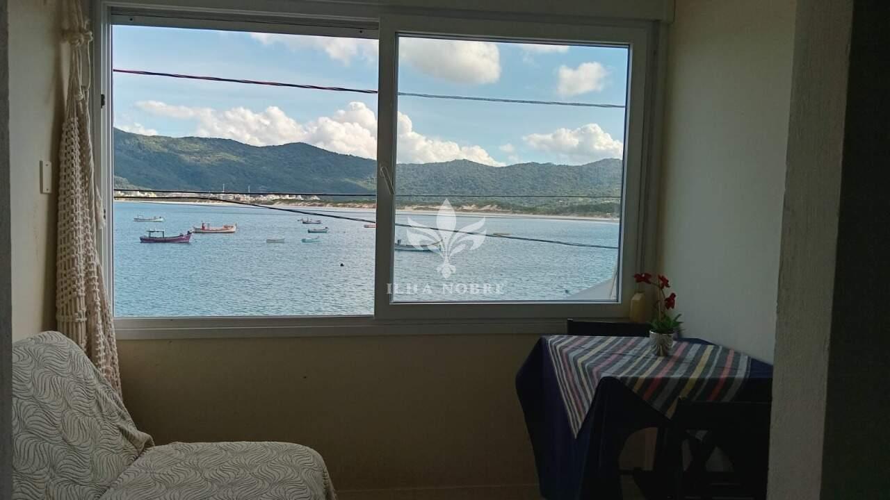 Apartamento para aluguel no Pântano do Sul: 