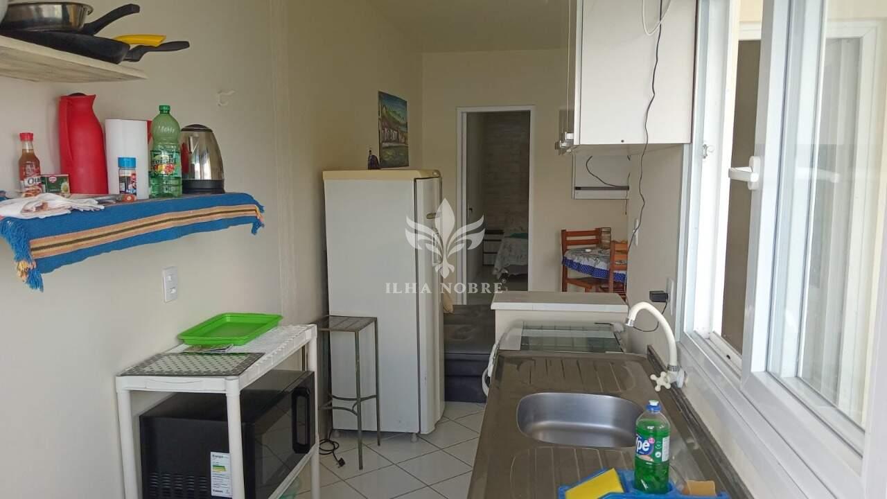 Apartamento para aluguel no Pântano do Sul: 