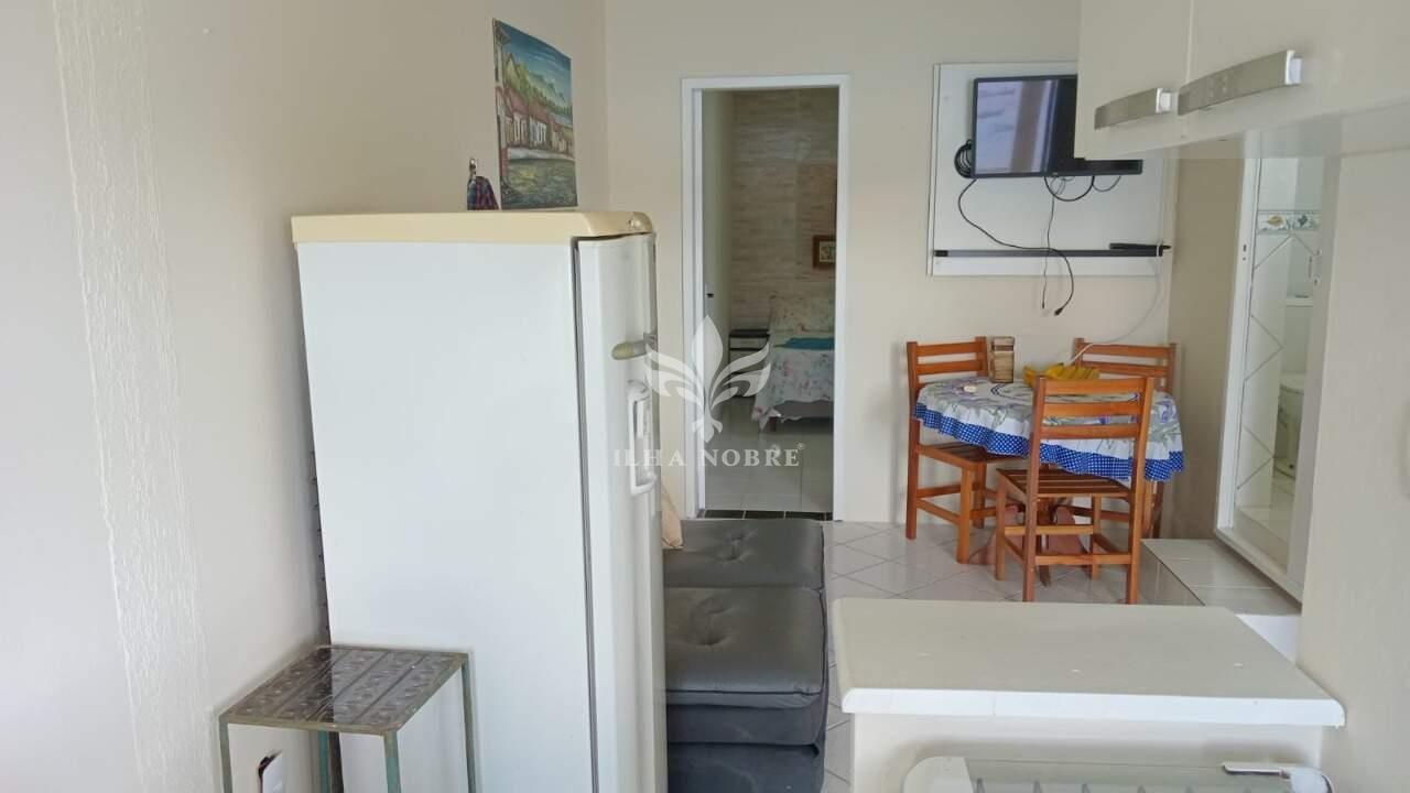 Apartamento para aluguel no Pântano do Sul: 